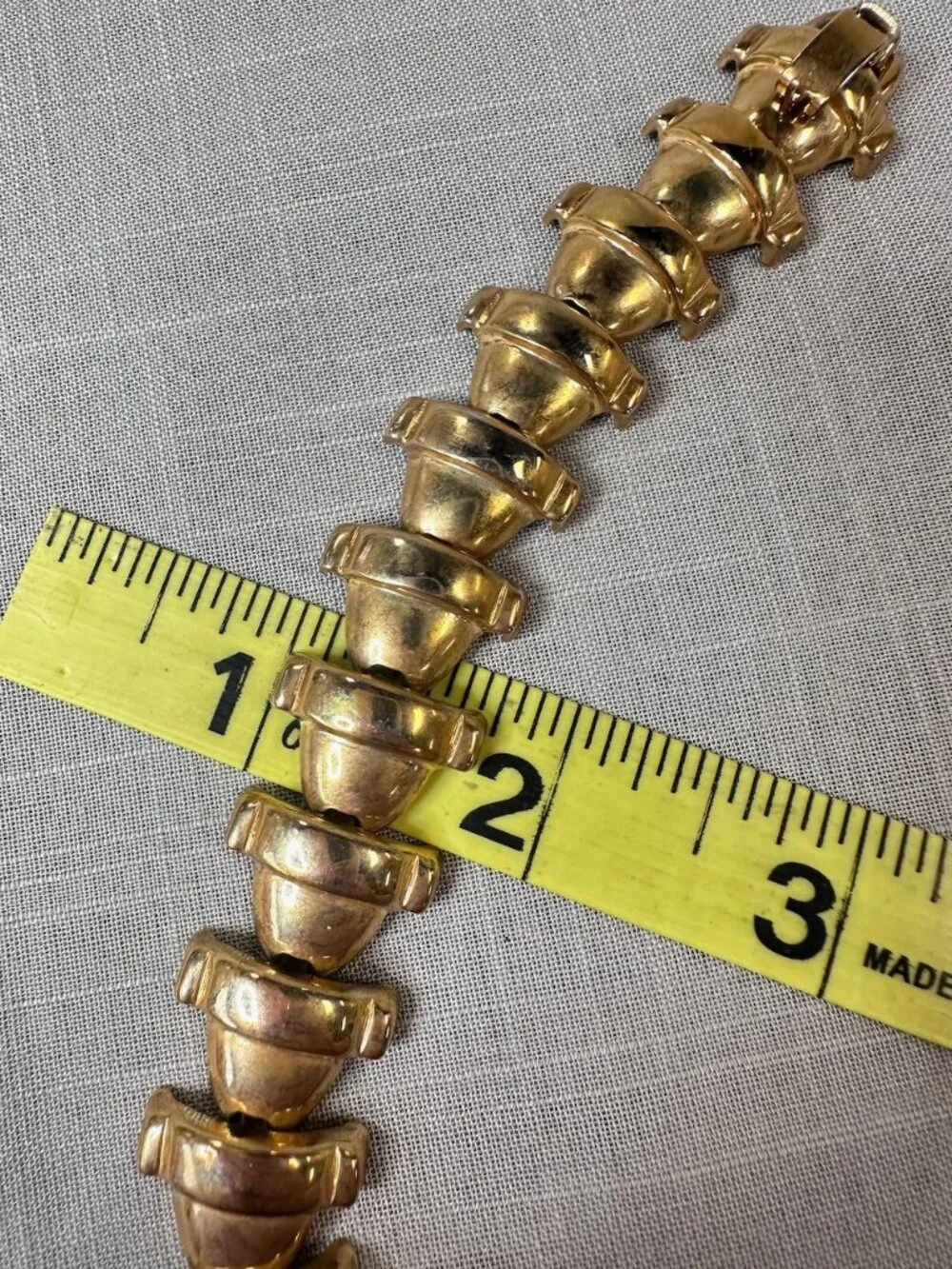 Vintage Gold Tone Planter Pot Necklace and Bracelet set